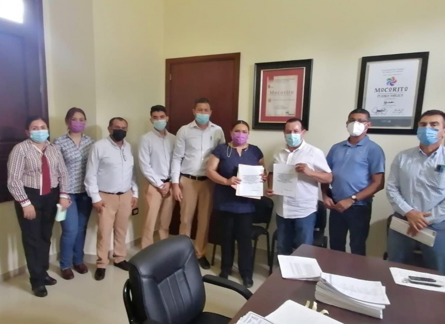 SE RENUEVA LA FIRMA DE CONTRATO COLECTIVO DE TRABAJO DE STASAM MOCORITO.